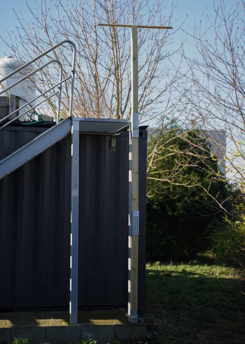 futura_greifvogelansitzstange_jule_01