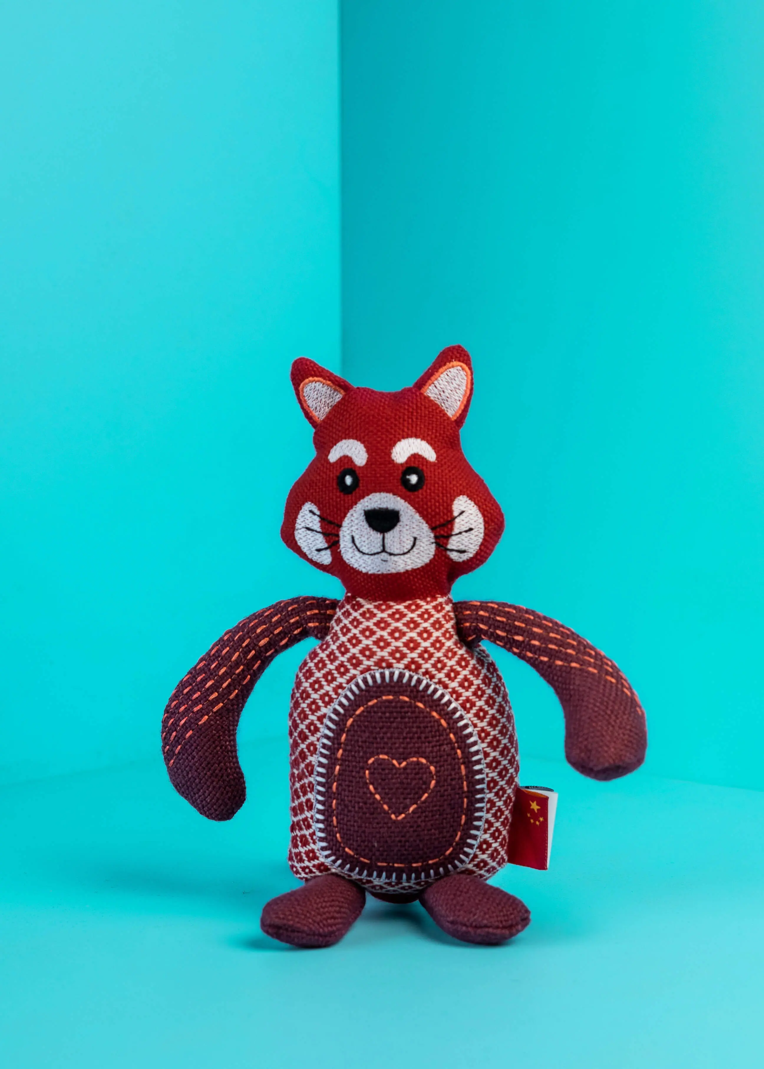 greenhero_hundespielzeug_roter_panther_02